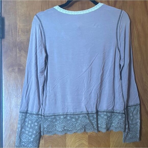 POL Women's Long Sleeve Tee - Taupe - Picture 5 of 6